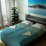 Garden With Garage In Apartament